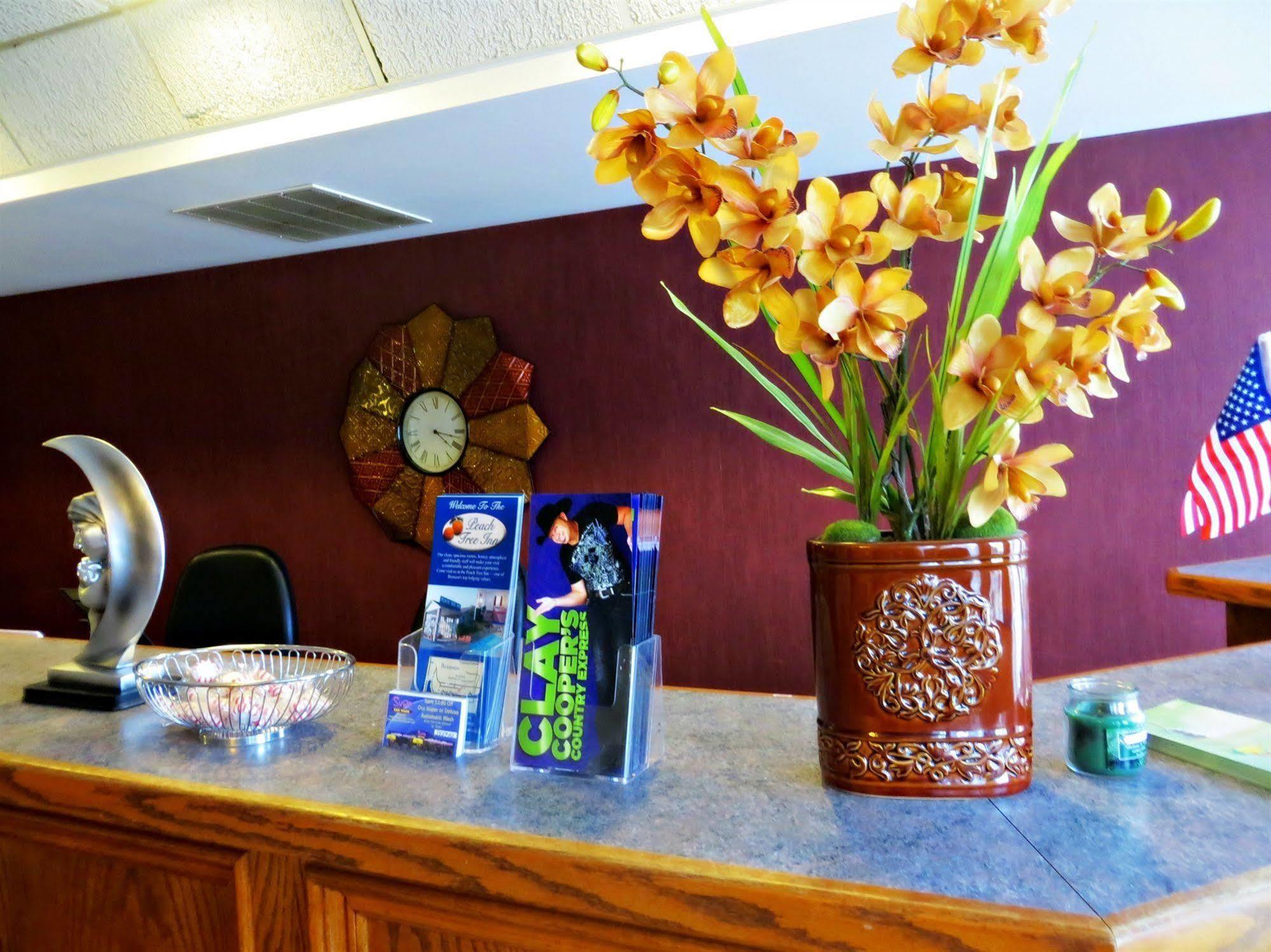 Peach Tree Inn Branson Extérieur photo